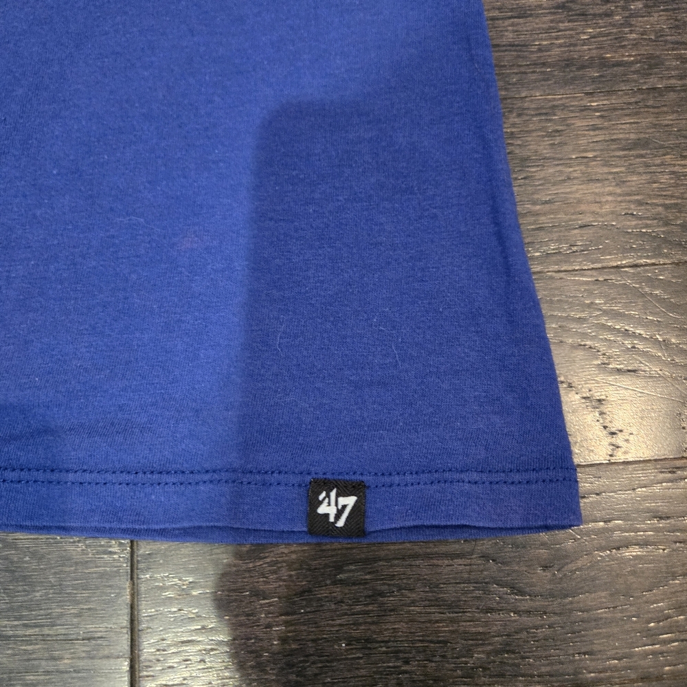 '47 Brand NFL Buffalo Bills "Bills Mafia" V-Neck T-Shirt - SZ Small - Picture 3 of 4